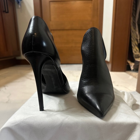 Steve Madden Shoes - Steve Madden Dolly Pointed Toe Pumps - Black Leather, Size 10